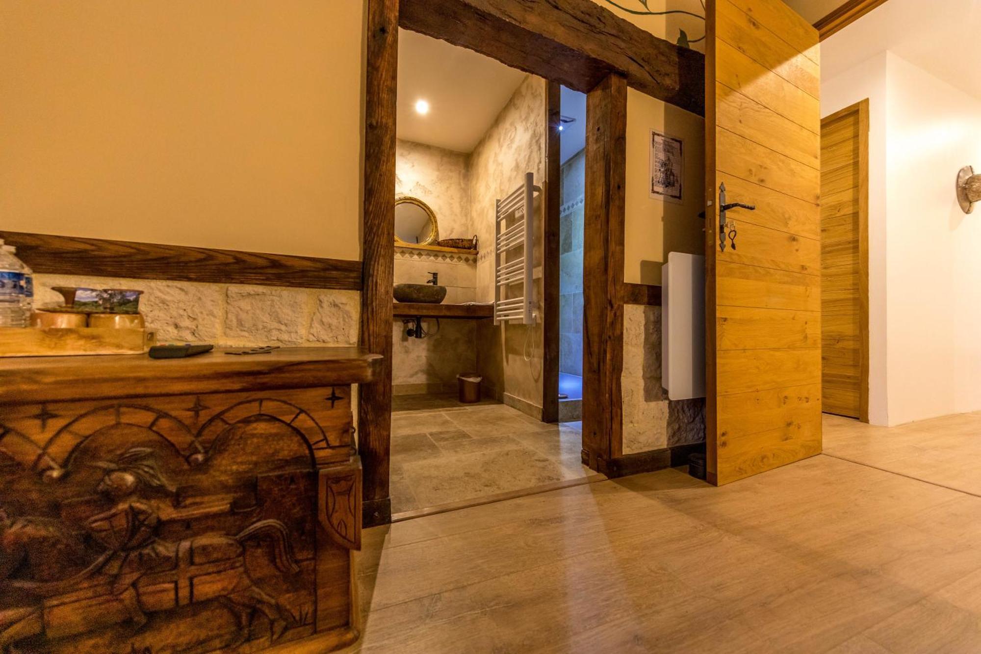 Hotel Domaine De La Ferte Clairbois Sainte-Suzanne  Pokoj fotografie